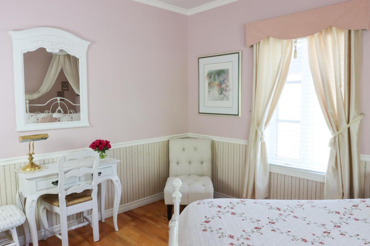 Bed & Breakfast, Gite La Princesse Des Champs Saint-Jean-de-Boischâtel Εξωτερικό φωτογραφία
